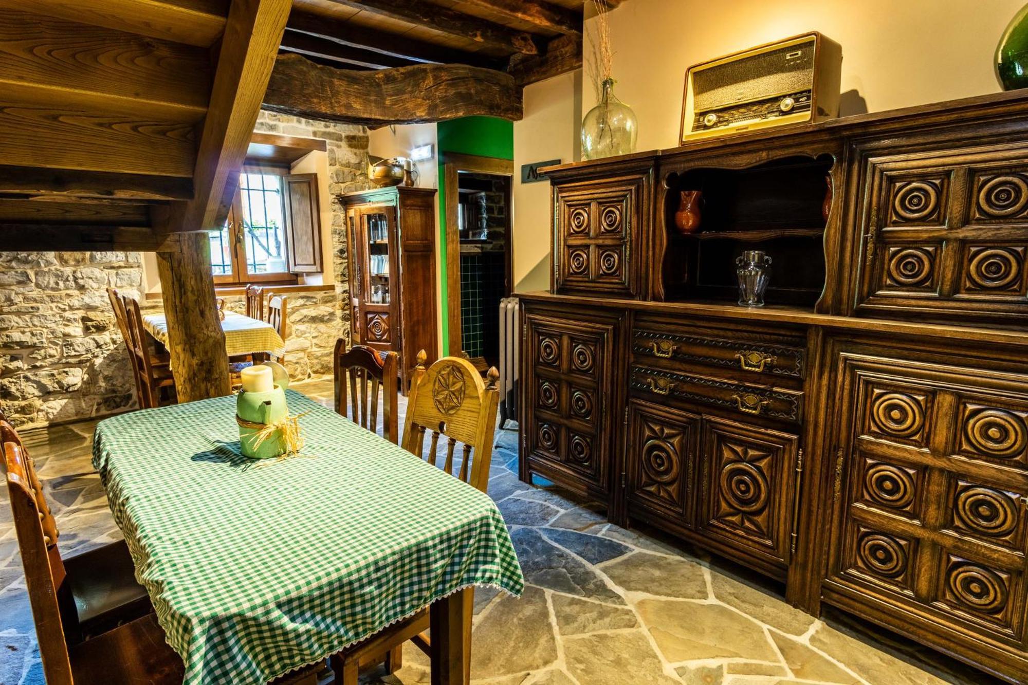 Hotel Casona De El Castaniu Serrapio Esterno foto